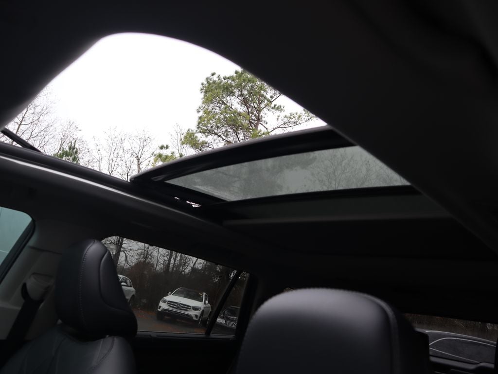 2024 Toyota Highlander Hybrid Platinum