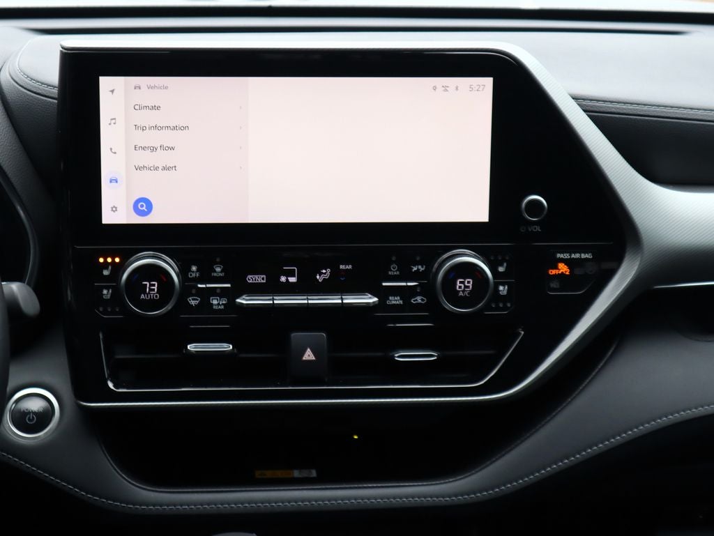 2024 Toyota Highlander Hybrid Platinum