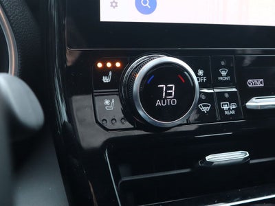 2024 Toyota Highlander Hybrid Platinum