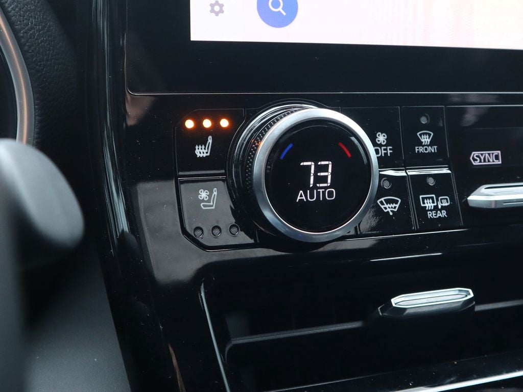 2024 Toyota Highlander Hybrid Platinum