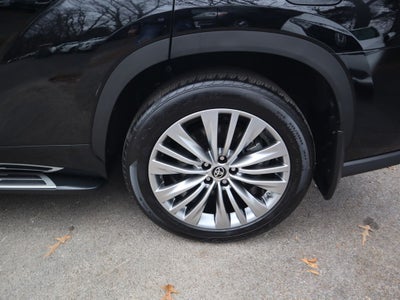 2024 Toyota Highlander Hybrid Platinum