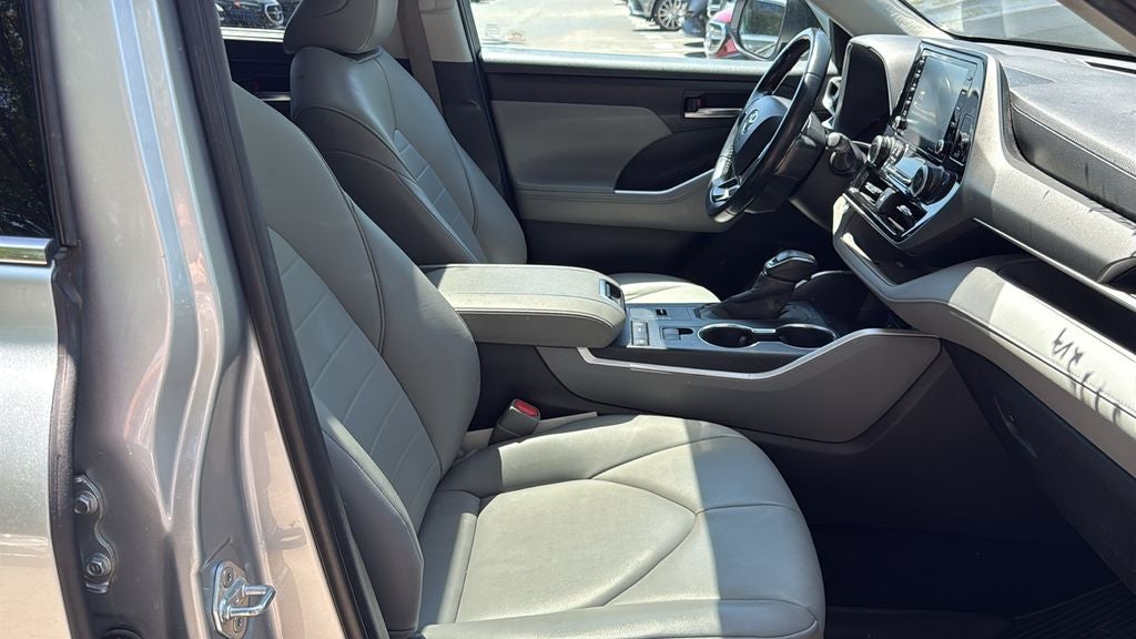 2020 Toyota Highlander XLE