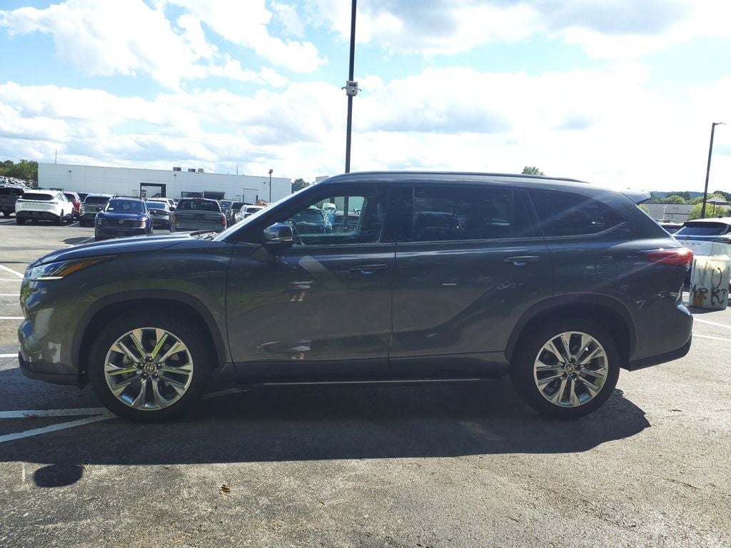 2023 Toyota Highlander Limited