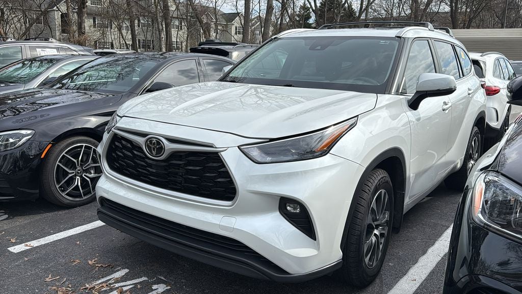 2023 Toyota Highlander L