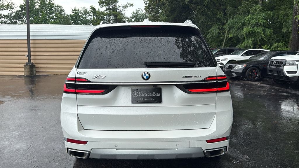 2025 BMW X7 xDrive40i