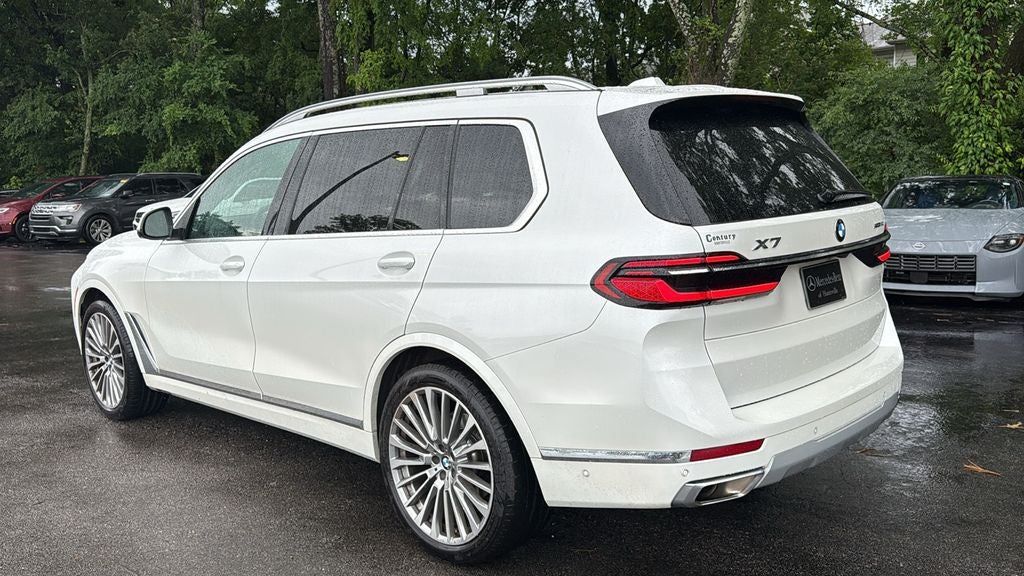 2025 BMW X7 xDrive40i