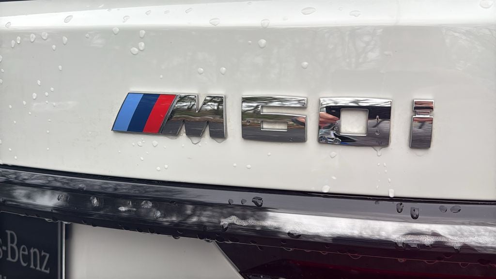 2025 BMW X7 M60i