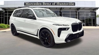 2025 BMW X7 M60i