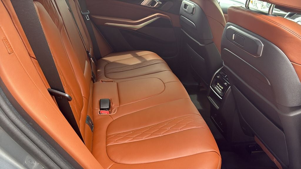 2024 BMW X5 M60i
