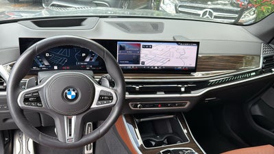 2024 BMW X5 M60i