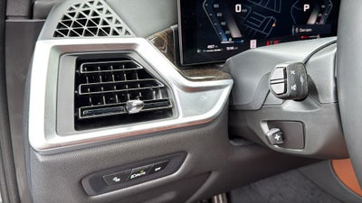 2024 BMW X5 M60i