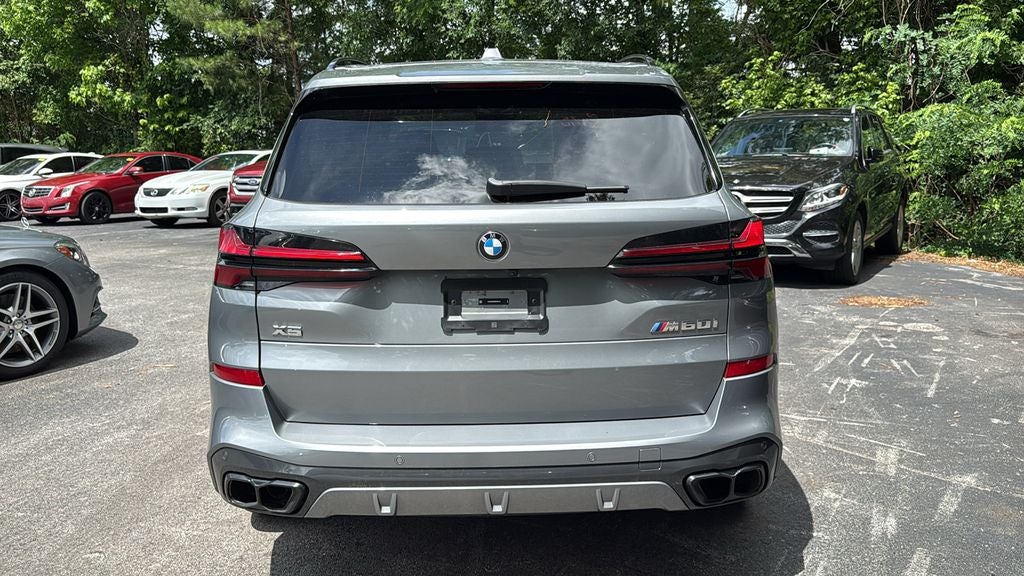 2024 BMW X5 M60i