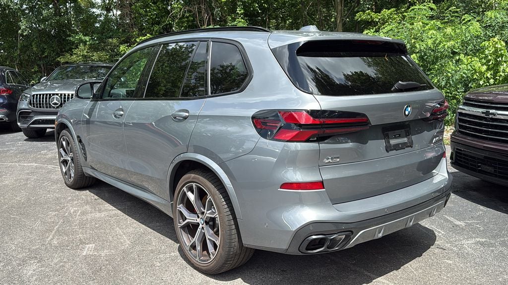 2024 BMW X5 M60i