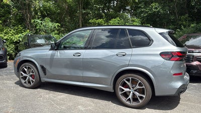 2024 BMW X5 M60i