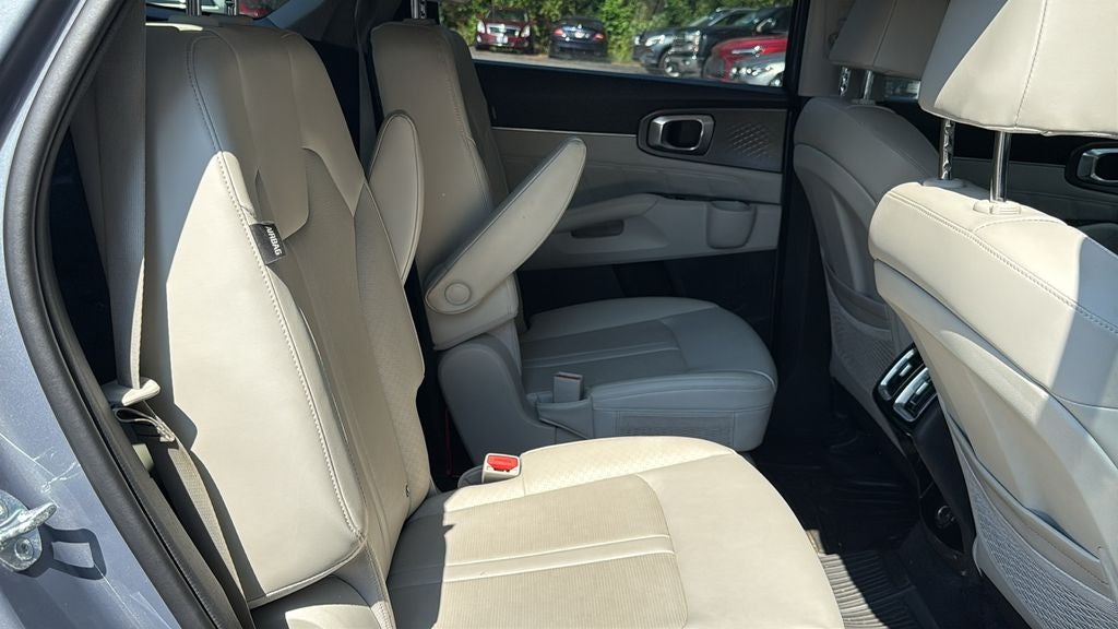 2025 Kia Sorento SX