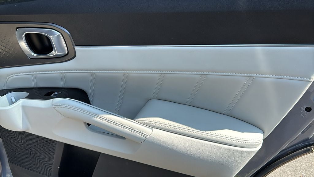2025 Kia Sorento SX