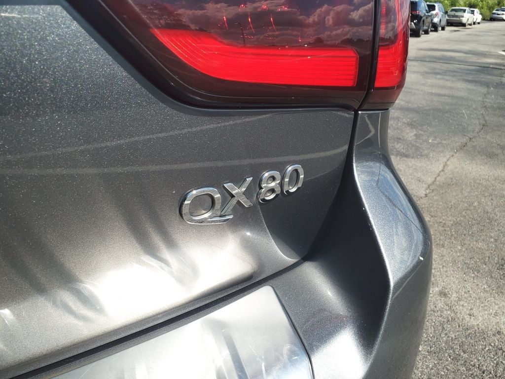2021 INFINITI QX80 LUXE