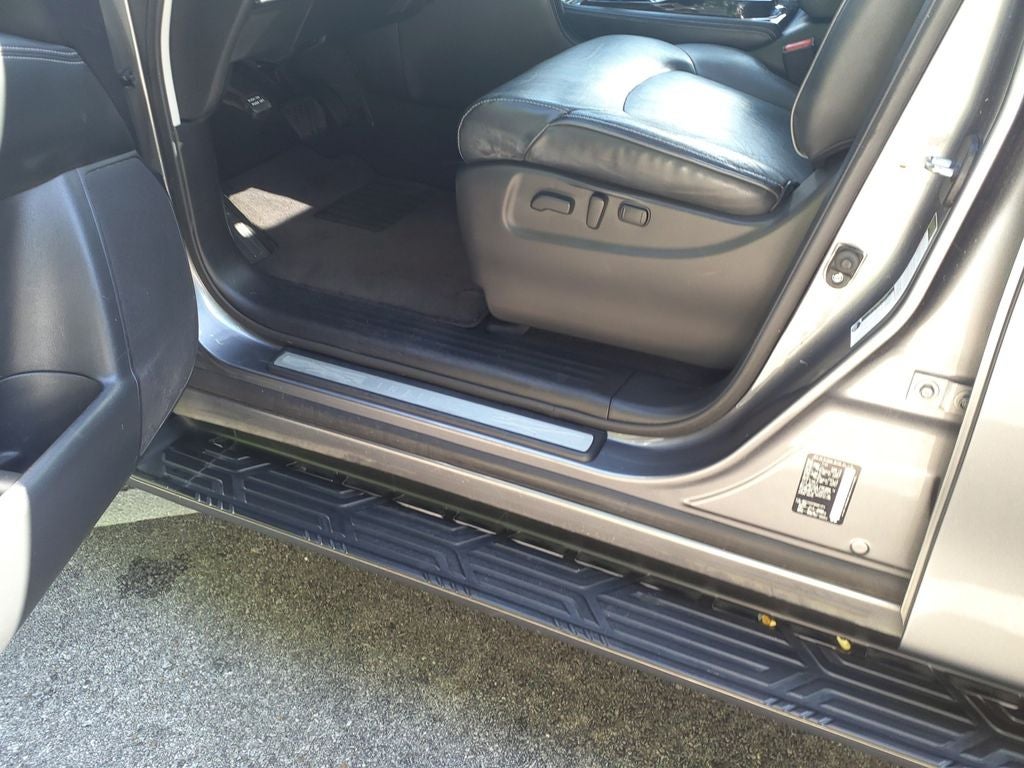 2021 INFINITI QX80 LUXE