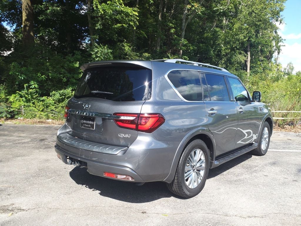 2021 INFINITI QX80 LUXE