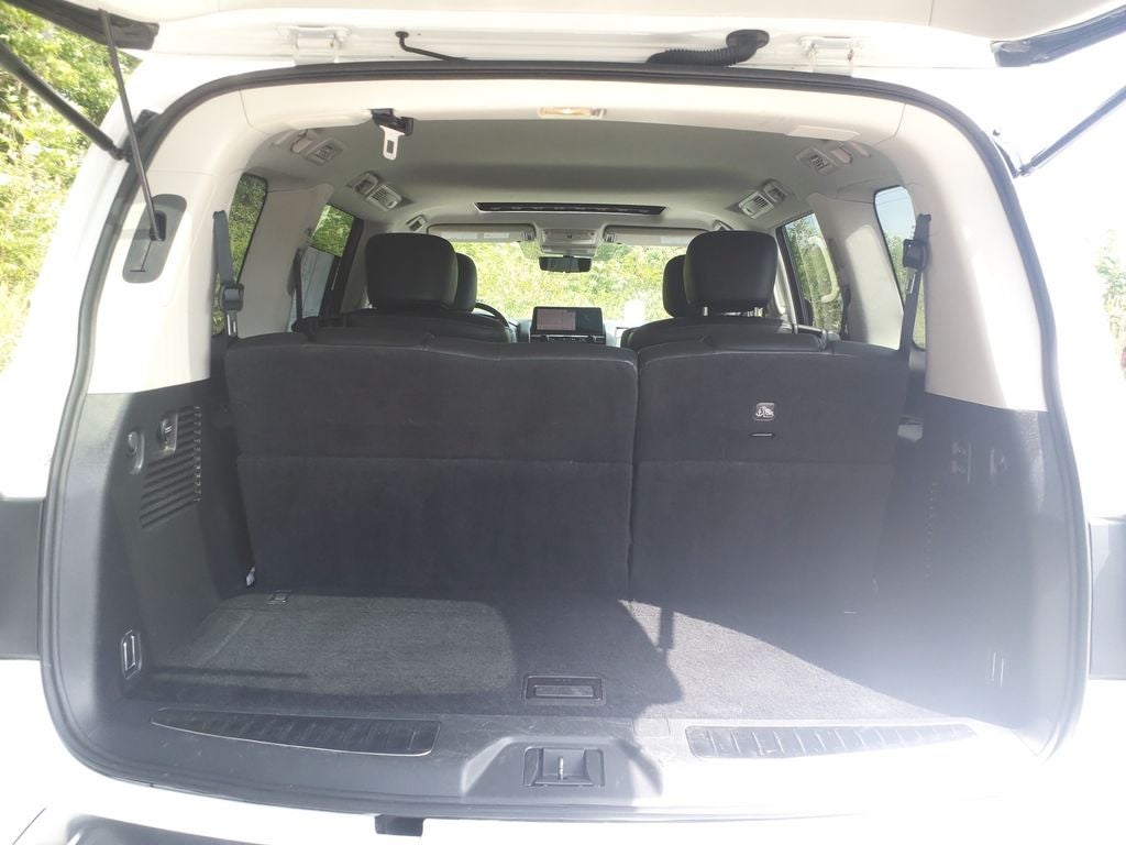 2024 INFINITI QX80 LUXE