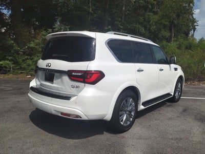 2024 INFINITI QX80 LUXE