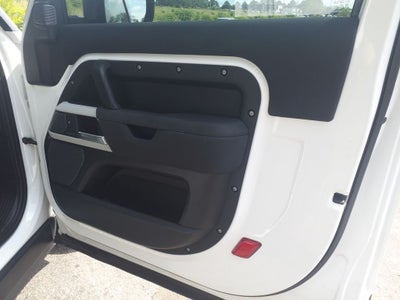 2022 Land Rover Defender 90 Standard