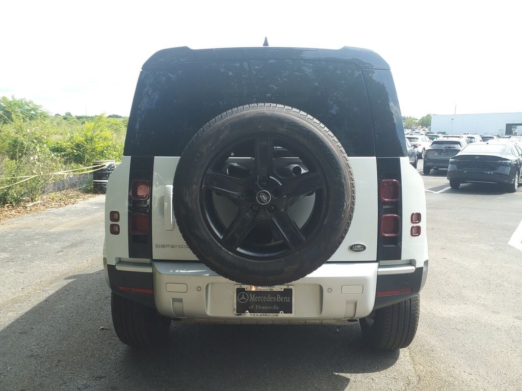 2022 Land Rover Defender 90 Standard