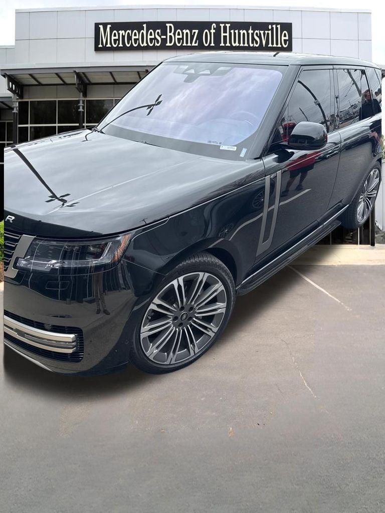 2023 Land Rover Range Rover SE