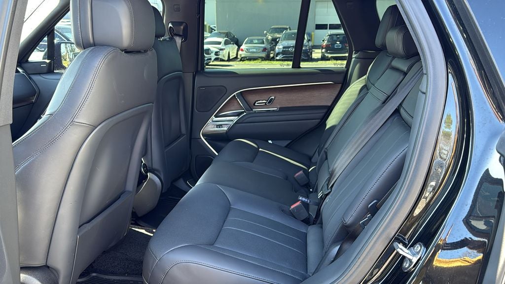 2023 Land Rover Range Rover SE