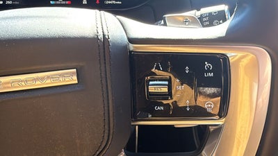 2023 Land Rover Range Rover SE