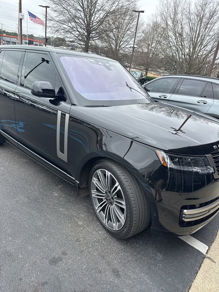 2023 Land Rover Range Rover SE