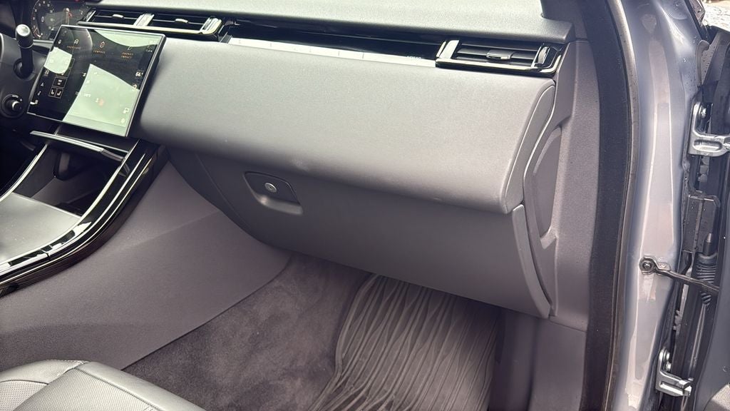 2024 Land Rover Range Rover Velar Dynamic SE