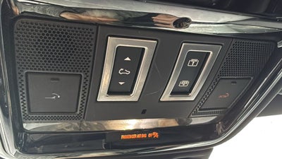 2024 Land Rover Range Rover Velar Dynamic SE