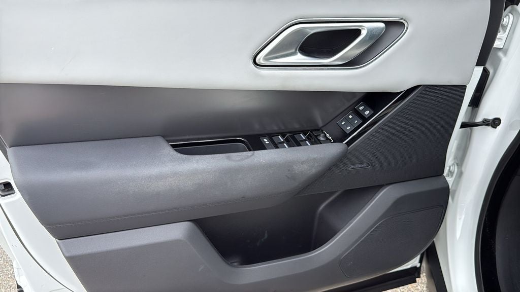 2024 Land Rover Range Rover Velar Dynamic SE
