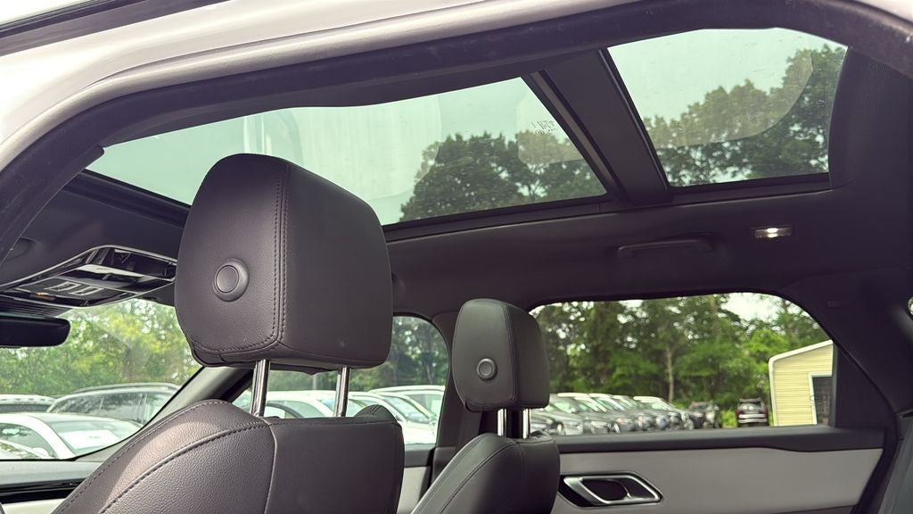 2024 Land Rover Range Rover Velar Dynamic SE