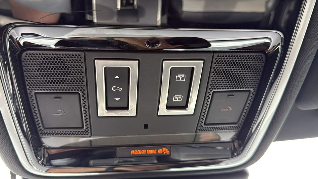 2024 Land Rover Range Rover Velar Dynamic SE
