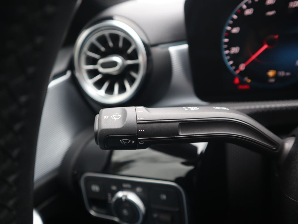 2021 Mercedes-Benz A-Class A 220