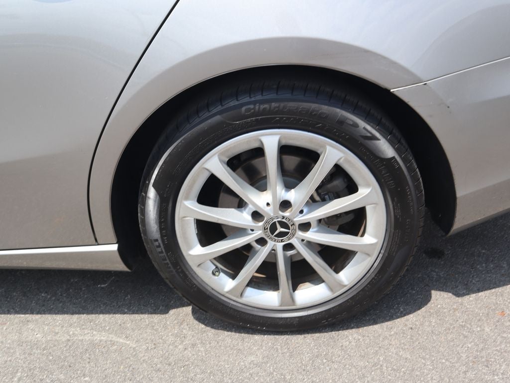 2021 Mercedes-Benz A-Class A 220