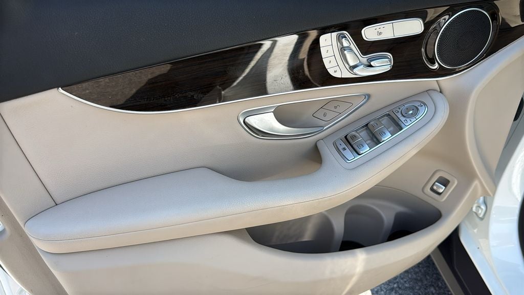 2022 Mercedes-Benz GLC GLC 300