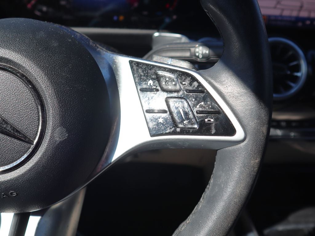 2025 Mercedes-Benz GLB GLB 250