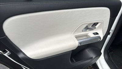 2023 Mercedes-Benz GLB GLB 250