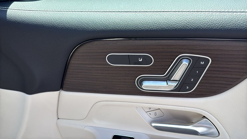 2026 Mercedes-Benz GLB GLB 250 4MATIC®