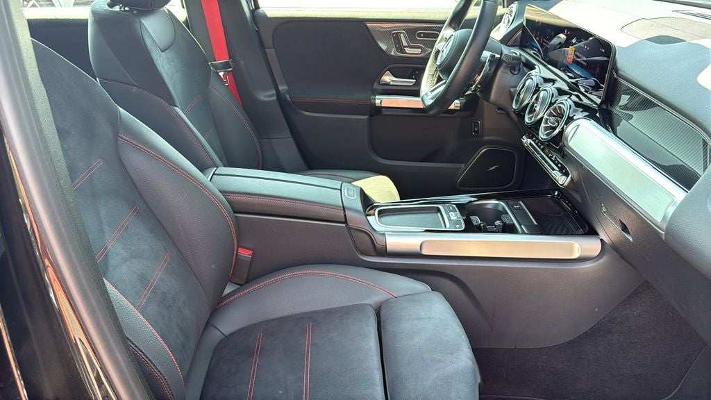 2024 Mercedes-Benz GLB GLB 35 AMG® 4MATIC®