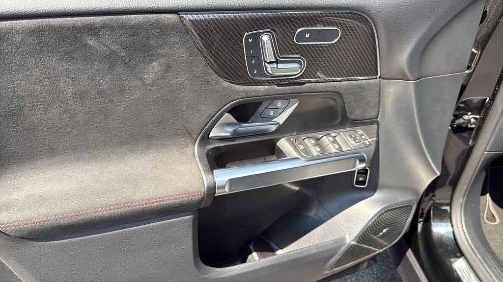 2024 Mercedes-Benz GLB GLB 35 AMG® 4MATIC®