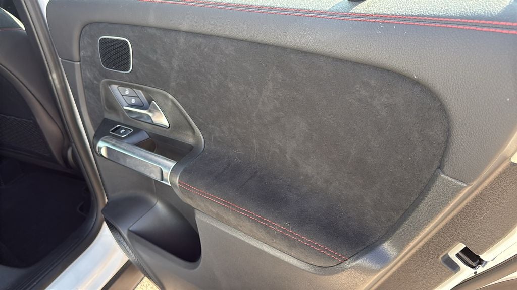 2025 Mercedes-Benz GLB GLB 35 AMG® 4MATIC®