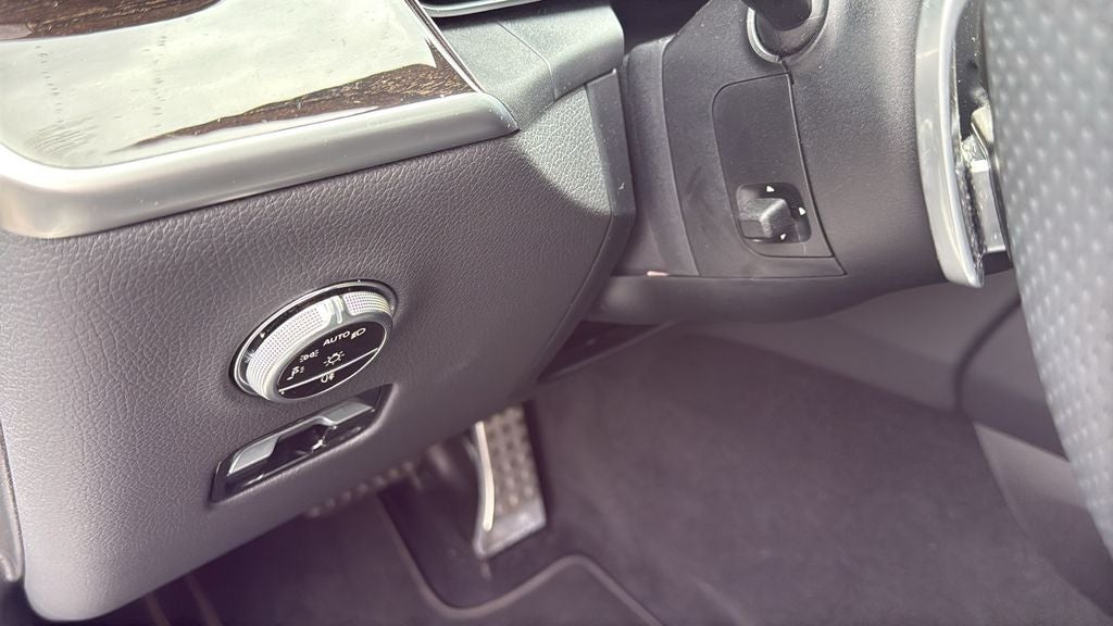 2024 Mercedes-Benz GLC GLC 300