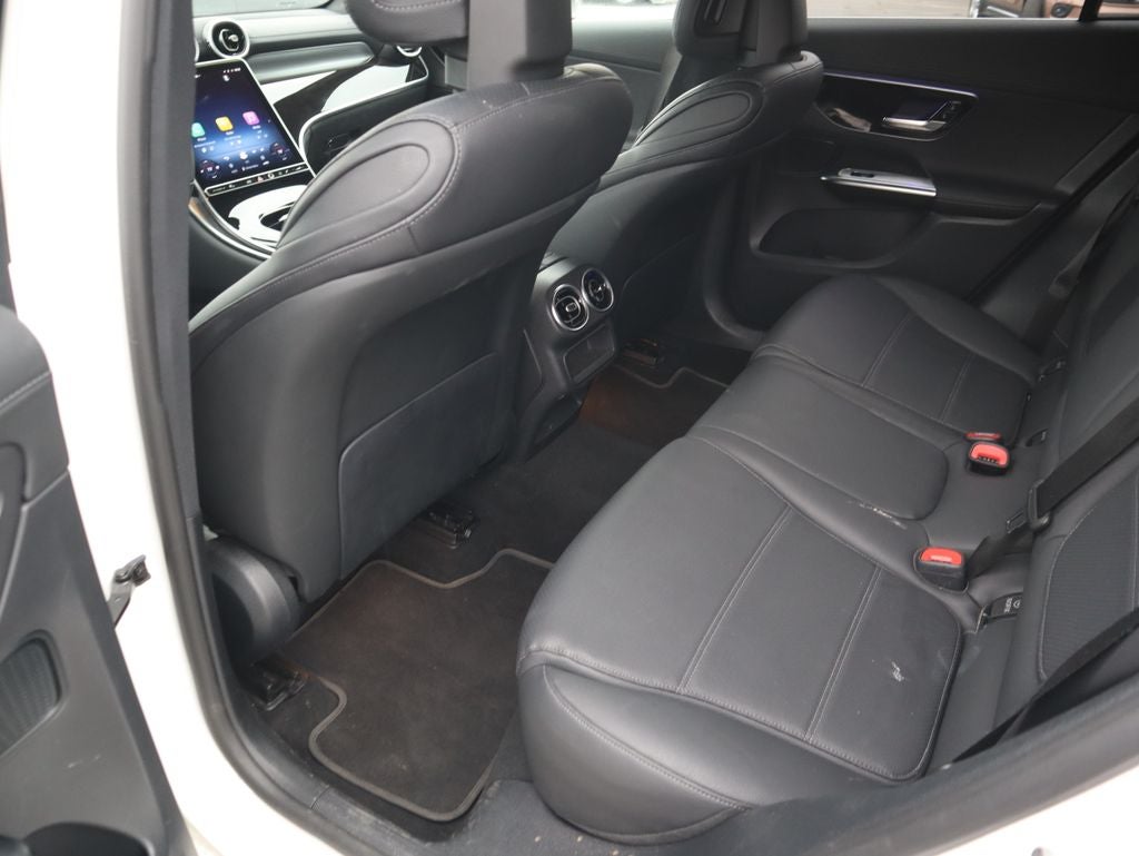 2025 Mercedes-Benz GLC GLC 300