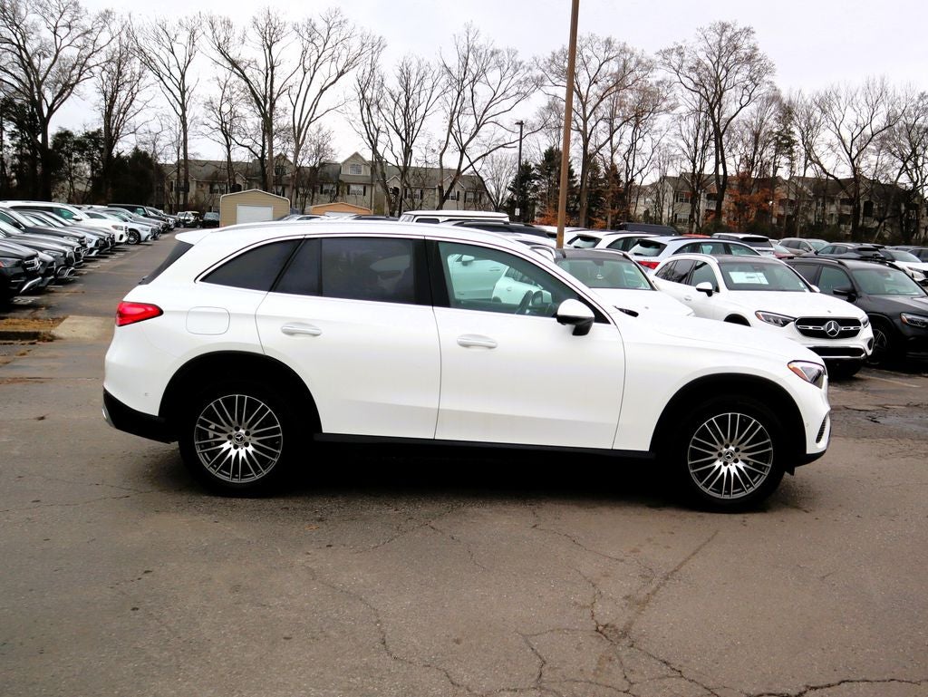 2025 Mercedes-Benz GLC GLC 300