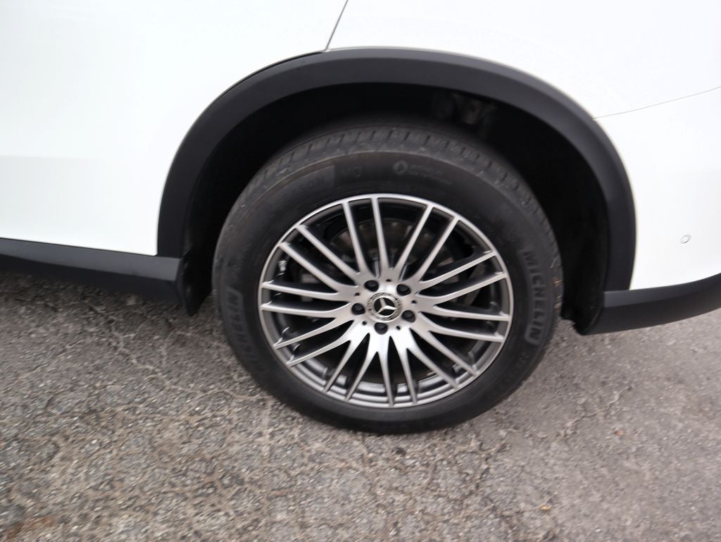 2025 Mercedes-Benz GLC GLC 300