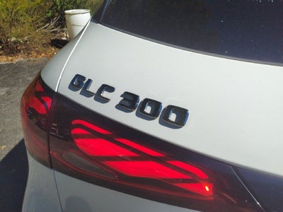 2025 Mercedes-Benz GLC GLC 300